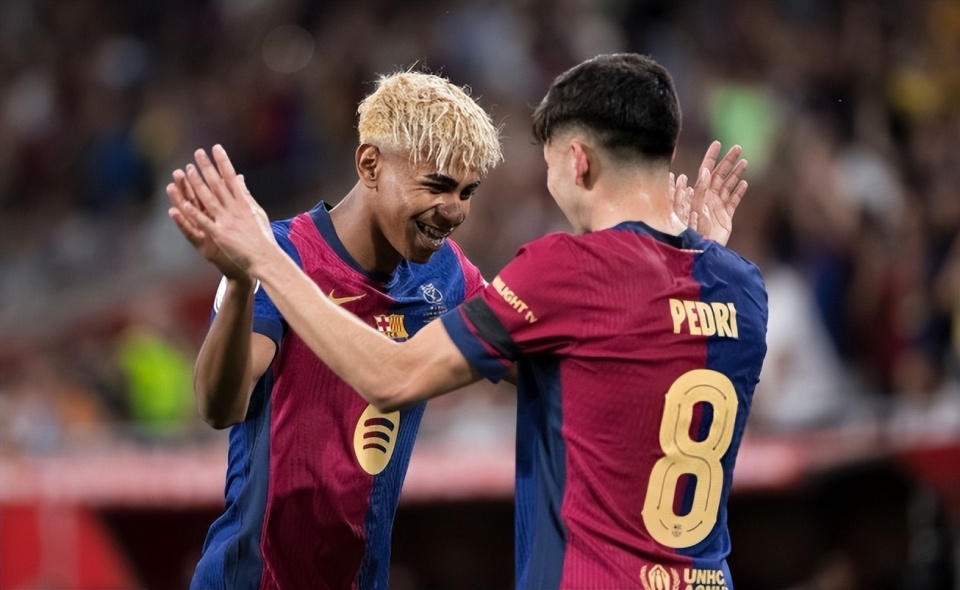 火箭险胜！杜兰特苦战40分钟拒逆转，申京23+11，乌度卡真敢用人