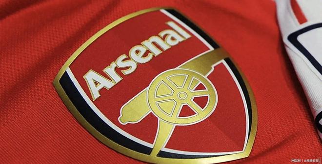 坑完曼联坑热刺，“欧洲黑店”甩卖三人，狂赚1.7亿事了拂衣去