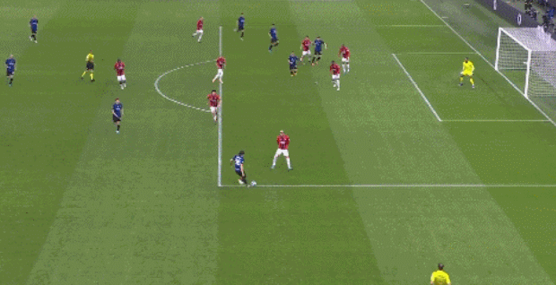 英媒：曼联今天确定临时主帅，让教练团队有时间备战曼市德比