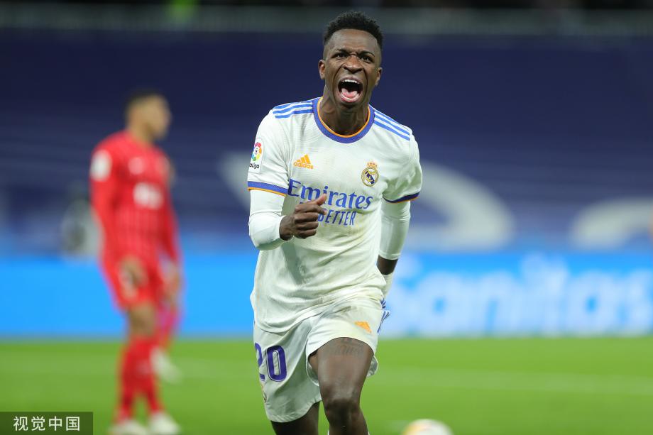 这次又被火箭打爆了！公牛先发中锋的场上效果看起来一塌糊涂？