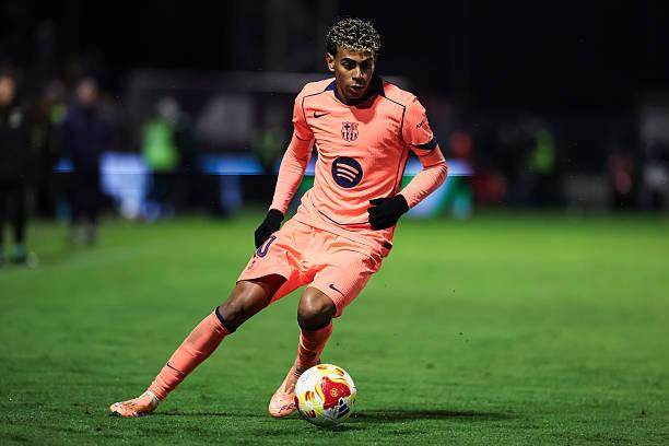 欧冠淘汰赛抽签出炉，梅西C罗再有可能交锋